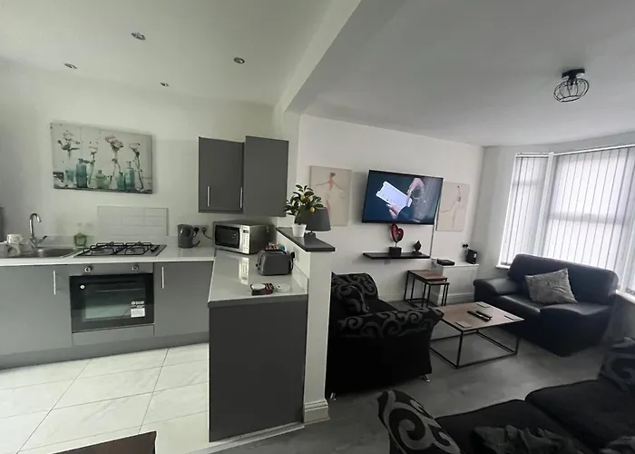Stefanos 3 Bedroom House Sleeps 10